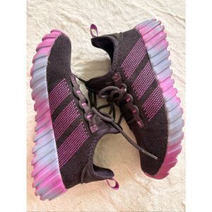 Girls Adidas Kaptir Flow  Sneakers Size 4
